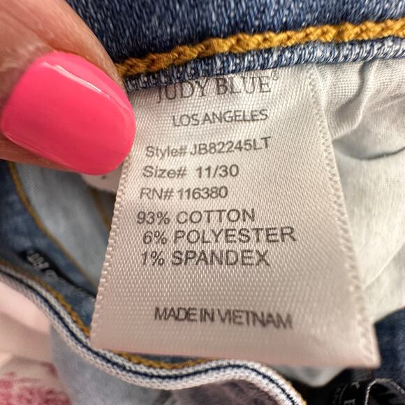 Judy Blue jeans boyfriend distressed paint spots distressed purpose size 11 / 30 - Picture 5 of 13